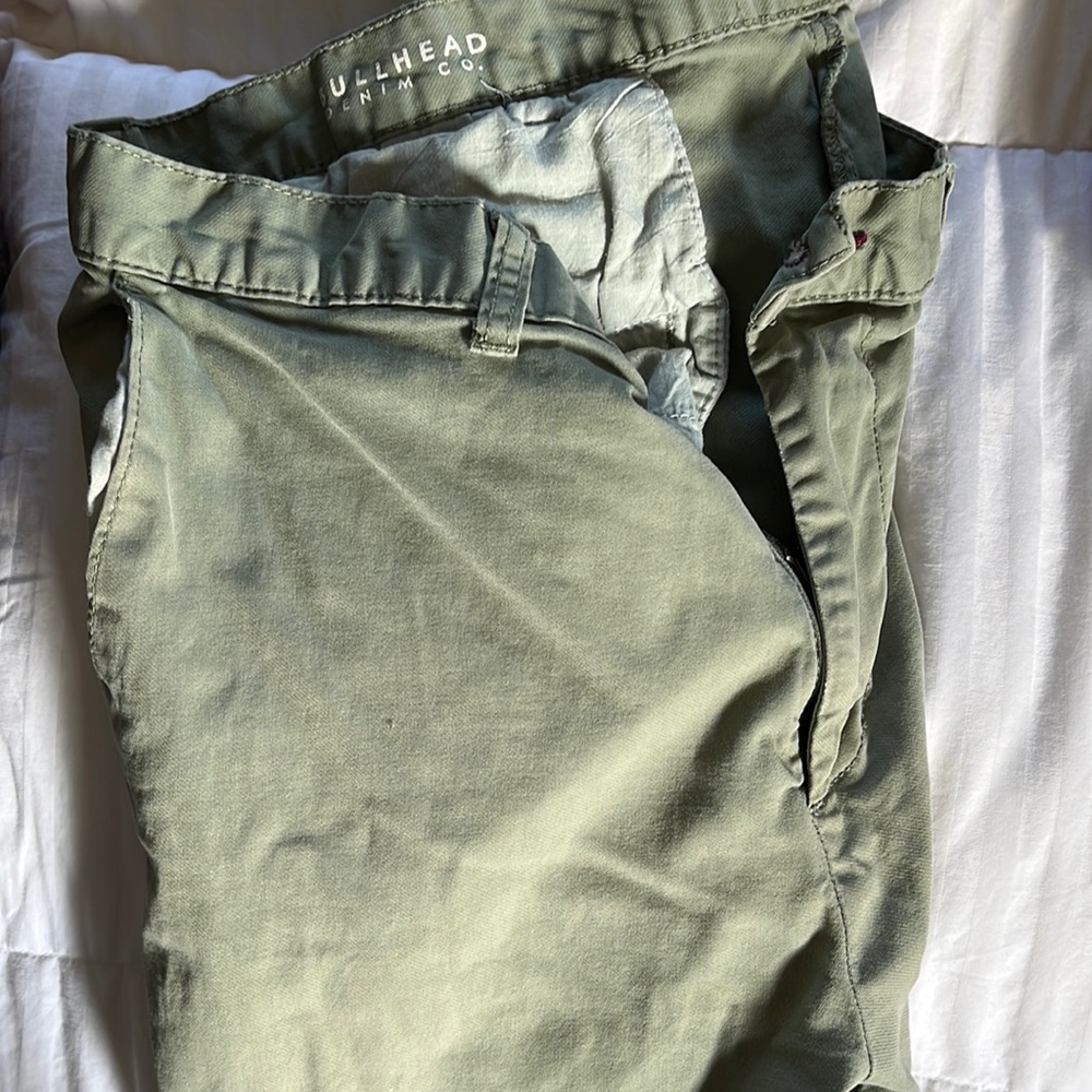 2 pairs of men’s chinos 34x32